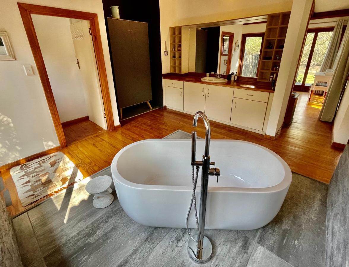 Imani Bush House & Silver Sky Chalet Hluhluwe Dış mekan fotoğraf